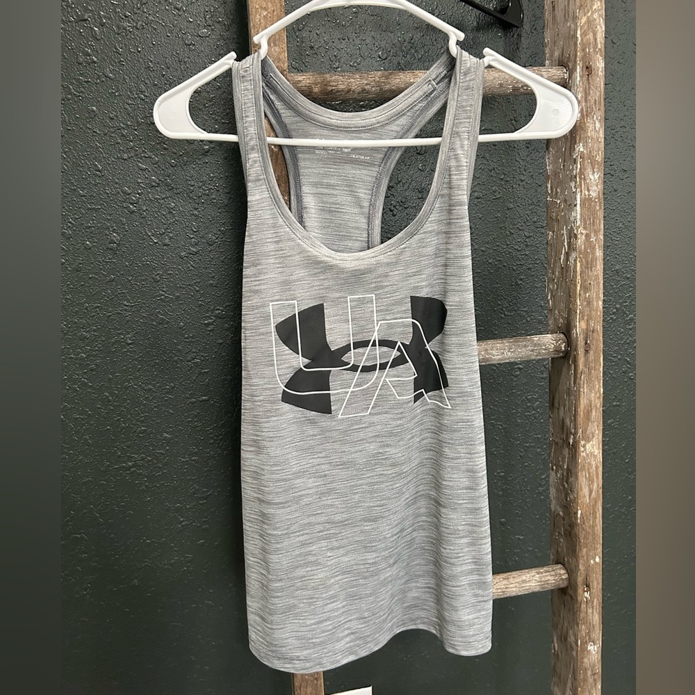 Women’s under armour tank top